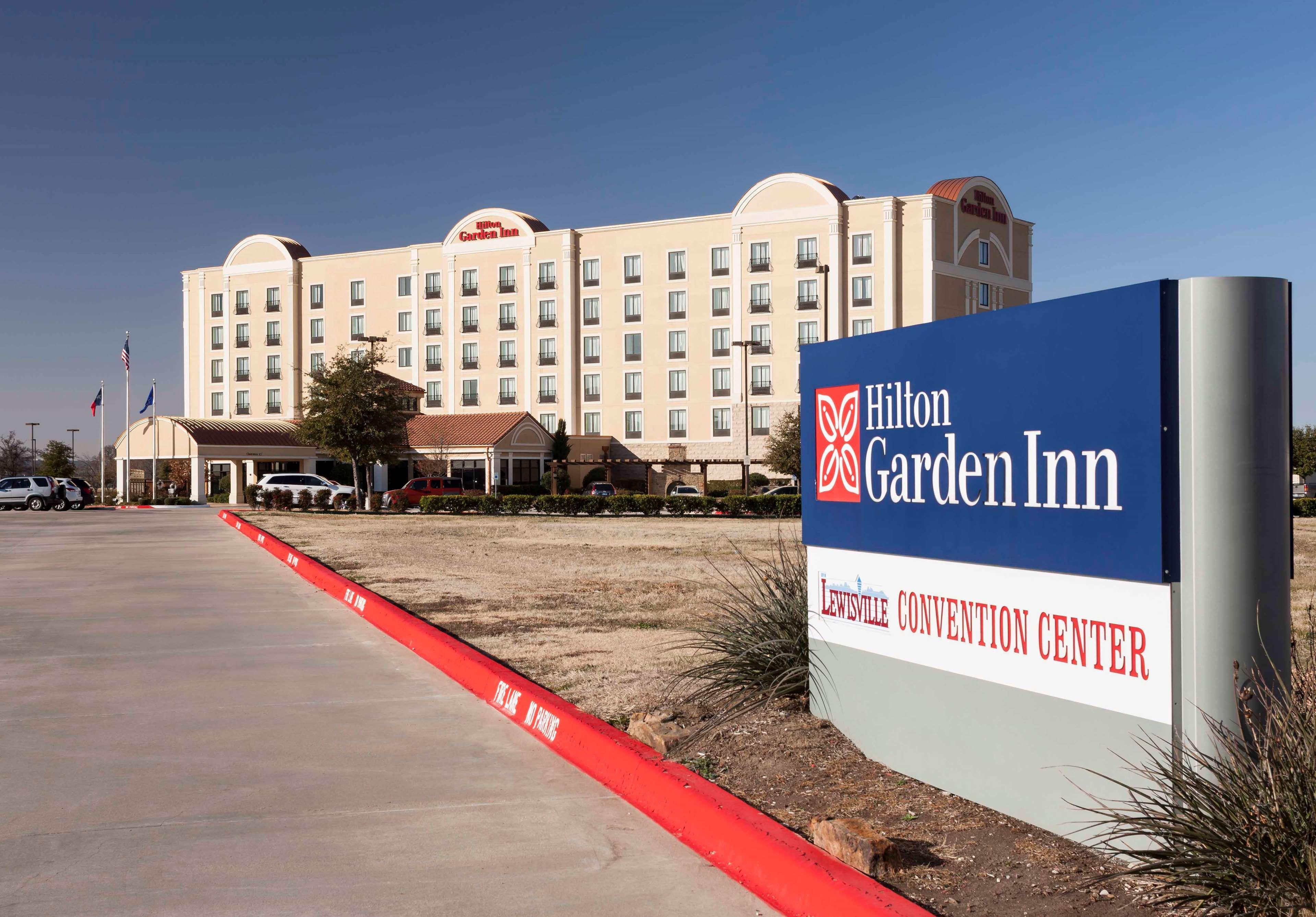 Hilton Garden Inn Dallas לואיסוויל מראה חיצוני תמונה