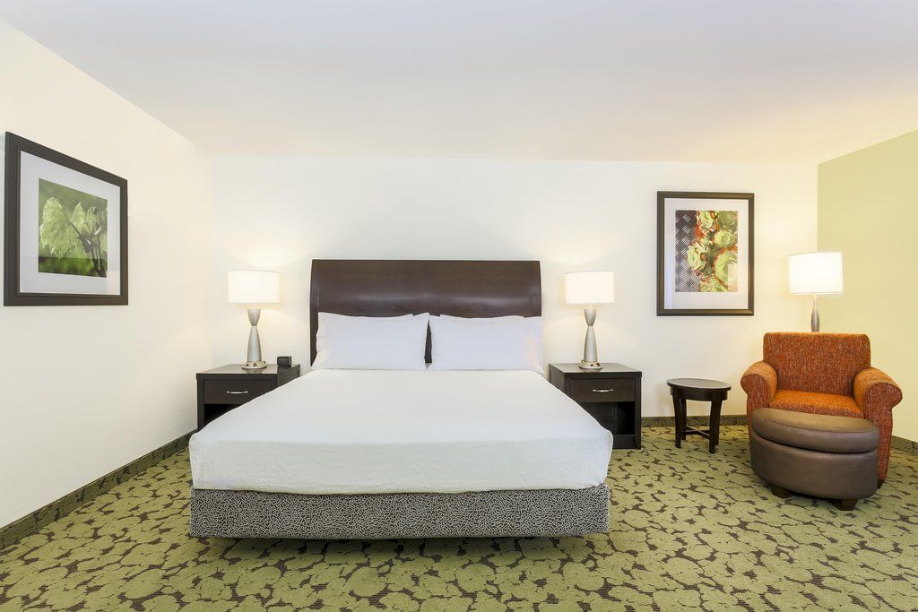 Hilton Garden Inn Dallas לואיסוויל מראה חיצוני תמונה