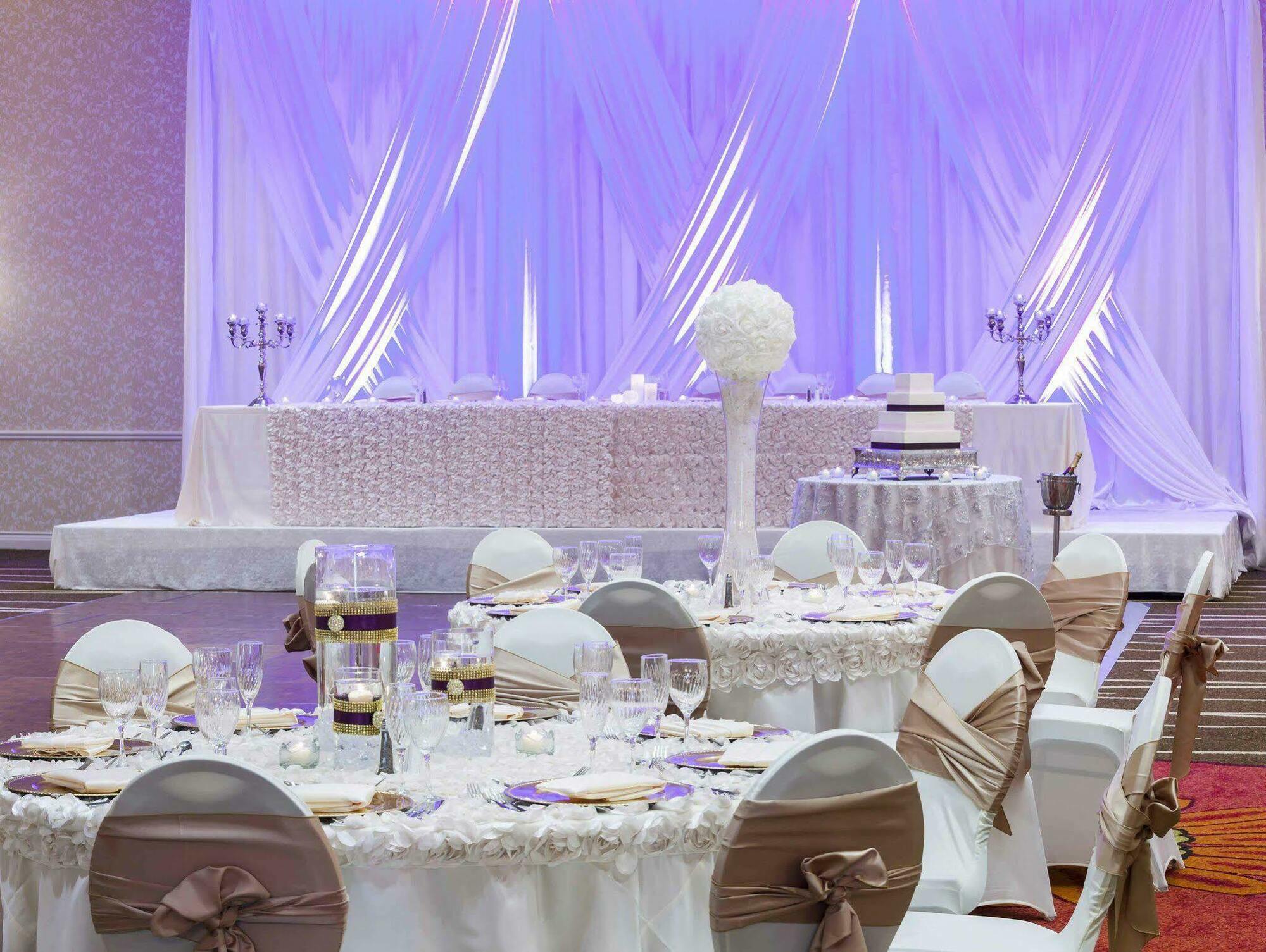Hilton Garden Inn Dallas לואיסוויל מראה חיצוני תמונה
